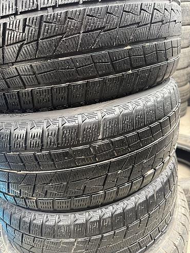 po: Зимние шины Toyo Garit GIZ, размер 235/50 R18. Маркировка: - 235/50 — 4