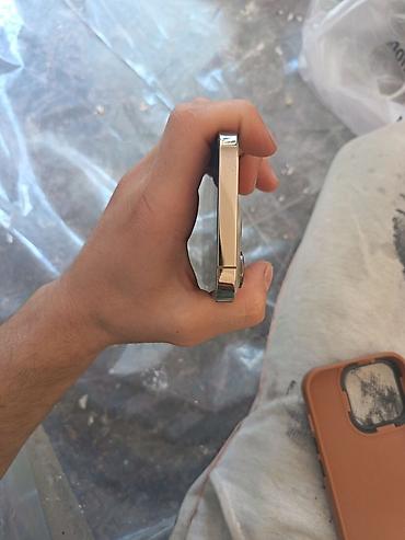 iphone cs max: IPhone 14 Pro, Б/у, 128 ГБ, Золотой, Чехол, 83 % — 3