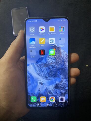 mi̇ 10 t: Xiaomi Mi 8 Pro, 64 GB, rəng - Boz, 
 Barmaq izi, İki sim kartlı