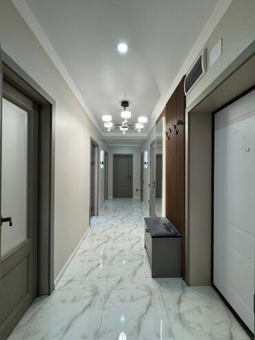 снять квартиру без риэлтора: 3 комнаты, 86 м², Элитка, 2 этаж, Евроремонт