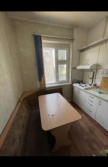 куплю квартиру 3 комнат: 3 комнаты, 70 м², 105 серия, 2 этаж, Старый ремонт — 4