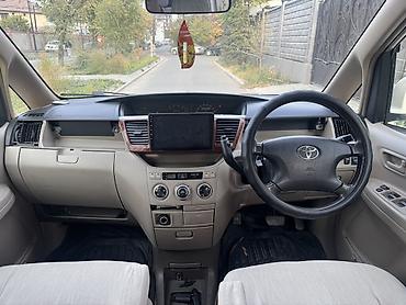 тоета минивен: Toyota Noah: 2003 г., 2 л, Автомат, Бензин, Минивэн — 7