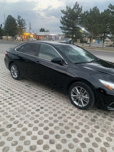 Toyota: Toyota Camry: 2016 г., 2.5 л, Автомат, Бензин, Седан at lalafo.kg — 2 Toyota: Toyota Camry: 2016 г., 2.5 л, Автомат, Бензин, Седан — 2