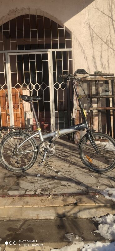 Продаю велосипед b'twin hoptown 7 очень прочный (алюминиевый сплав)