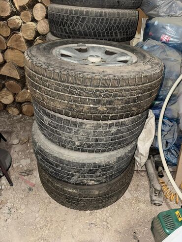 шины зимние r14: Дөңгөлөктөр монтажда 205 / 70 / R 15, Кыш, Колдонулган, Комплект, Жеңил унаалар, Темир, тешиктери - 5