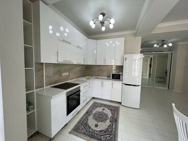 срочно продаётся 1 комнатная квартира в районе ошского рынка по улице кенсуйская: 2 комнаты, 82 м², Элитка, 5 этаж, Евроремонт