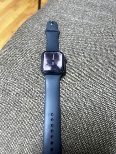 Apple Watch: Apple watch se 44 mm. Акб 90%. Без коробки, с зарядкой. Память 32 гб