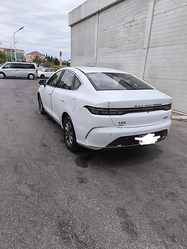 ef 10 bmw qiymeti: 2025 model BYD Destroyer 05 DM-i plug-in hibrid sedan - 2025-in sonu — 3