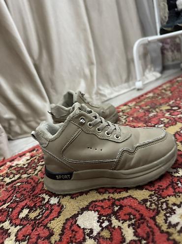 Детская обувь: Детская обувь — набор из 4 пар: 1) Кроссовки бежевые «SPORT» - Цвет — 11