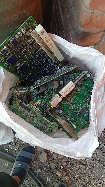 Другие электротовары: Пакупаю платы разные и паштучна и по весу дорого Состав: - — 4