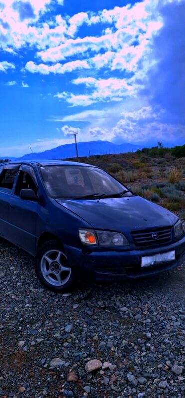 гидроусилитель на спринтер: Toyota Ipsum: 1996 г., 2 л, Автомат, Бензин, Вэн/Минивэн