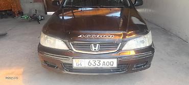 bud e9: Honda Accord: 2000 г., 2 л, Механика, Бензин, Седан — 3