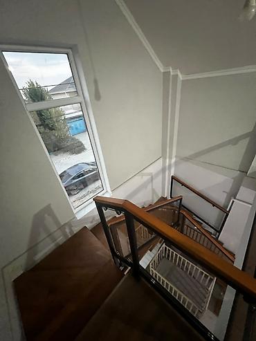 Продажа коттеджей и домов: 🏡 Продаётся просторный дом в районе Ар-Ордо 📍 Ар-Ордо ✨ Основные — 16