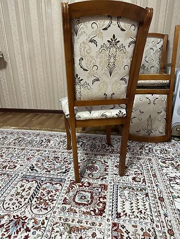 кухный стол бу: Стул для кухни, Б/у, Дерево, цвет - Бежевый — 6