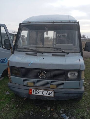 машина 99: Mercedes-Benz : 1990 г., 2.9 л, Механика, Дизель, Бус