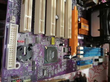 Материнские платы: Материнская плата — 5