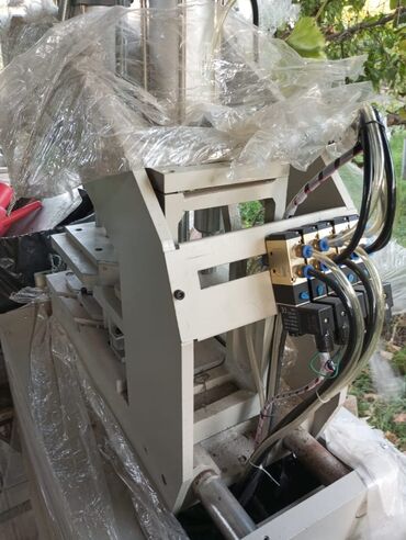 PVC dəzgahları: Plastik Qapı Pəncərə makinasi təzədir işlənməyib Ehtiyac olmadığı üçün
