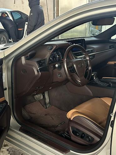 Lexus: Lexus ES: 2018 г., 2.5 л, Автомат, Гибрид, Седан — 7