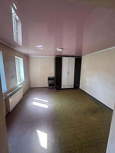 Продажа коттеджей и домов: ‼️СРОЧНО‼️Продается частный дом в городе Токмок 📍 Очень удобное — 12