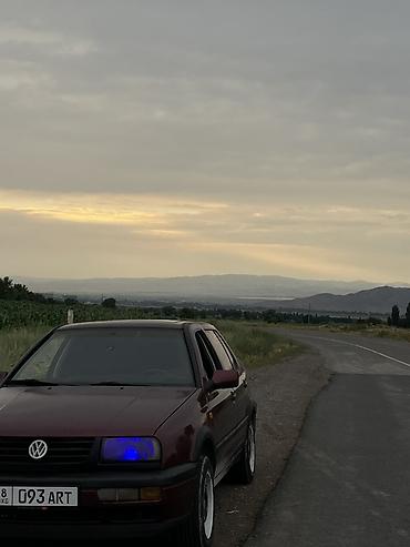 света диоты: Volkswagen Vento: 1992 г., 1.8 л, Механика, Бензин, Седан — 6