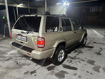 camry 5: Nissan Pathfinder: 2001 г., 3.5 л, Автомат, Газ, Внедорожник — 6