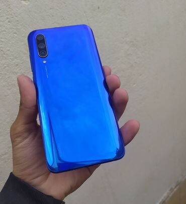 redmi 9 islenmis: Xiaomi Mi 9 Lite, 128 GB, rəng - Mavi, 
 Barmaq izi, Face ID
