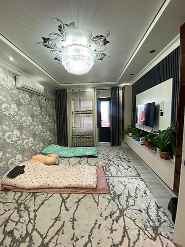 Продажа квартир: 4 комнаты, 102 м², Золотой квадрат 105 серия, 8 этаж at lalafo.kg — 8 Продажа квартир: 4 комнаты, 102 м², Золотой квадрат 105 серия, 8 этаж — 8