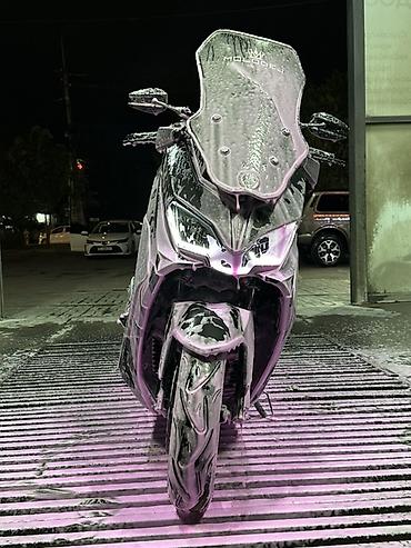 Скутеры: Реальным клиентам есть торг Q-max 180cc (визуально — спортивный — 2