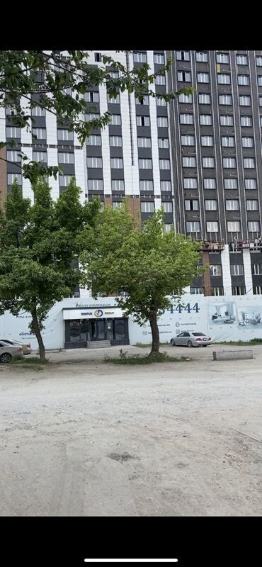 политех сдаётся квартира: 1 бөлмө, 48 кв. м, Элитка, 4 кабат, ПСО (өзү оңдоп түзөтүп бүтүү үчүн)