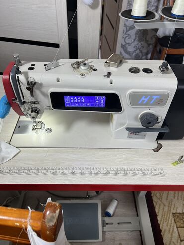 кийим тикен машина: Швейная машина Компьютеризованная, Автомат
