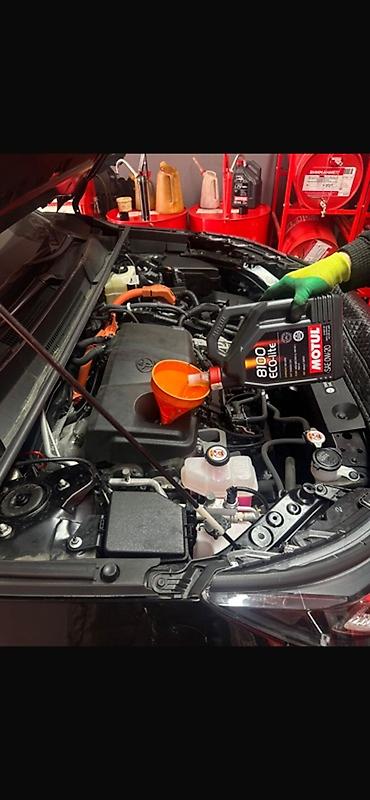 Транспорт: Toyota RAV4: 2021 г., Гибрид — 10