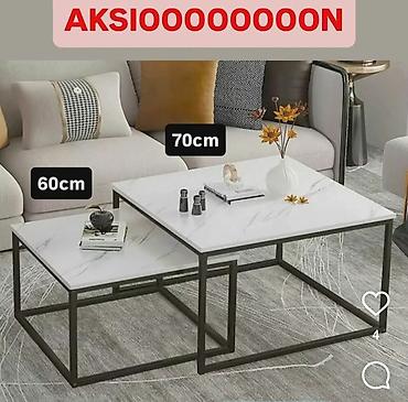 orginal: Set od dva moderna klub stola - Dimenzije: veći sto 70 cm (kvadratna — 1