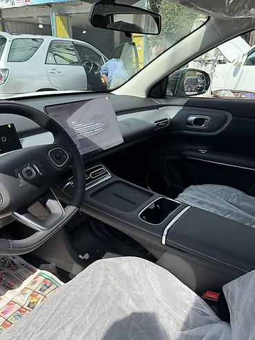 jeely coolray: Changan Qiyuan Q05: 2026 г., Автомат, Электромобиль, Кроссовер — 7