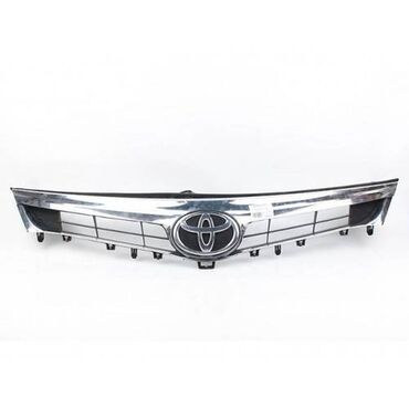 купить формы для балясин: Решетка радиатора Toyota 2013 г.