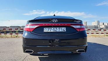 opel duman: Hyundai Grandeur: 2.2 l | 2015 il Sedan — 5