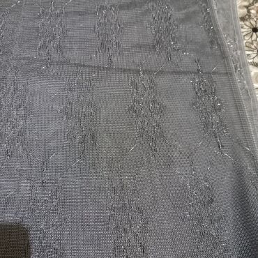 Parçalar: Qedimi temiz ipekden ve şifondan parçalar satilir.1 ci temiz ipekden — 10