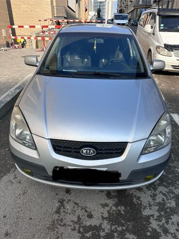 Kia: Kia Rio: 1.5 l | 2005 il