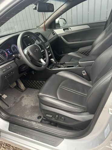 Hyundai: Hyundai Sonata: 2019 г., 2 л, Автомат, Газ, Седан — 8