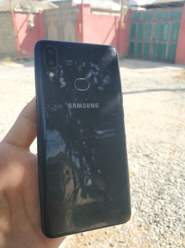 Samsung Galaxy A10s, 32 ГБ, цвет - Черный, Гарантия, Сенсорный, Отпечаток пальца