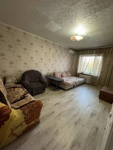 зайнабидинова квартира: 3 комнаты, 58 м², 105 серия, 5 этаж, Косметический ремонт