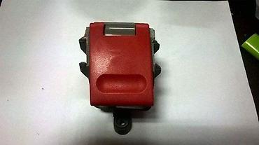 Car Electrical Components: MERCEDES SPRINTER RUCICA ZA OTVARANJE HAUBE | Desna rucica za at lalafo.rs — 1 Car Electrical Components: MERCEDES SPRINTER RUCICA ZA OTVARANJE HAUBE | Desna rucica za — 1