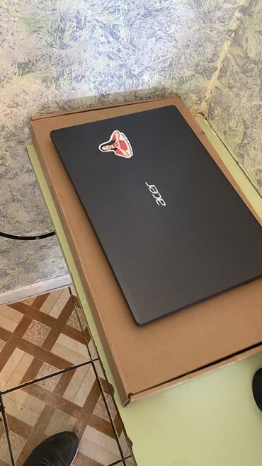черный ноутбук: Ноутбук, Acer, 8 ГБ ОЭТ, Intel Core i3, 15.6 ", Колдонулган, Жумуш, окуу үчүн, эс тутум SSD