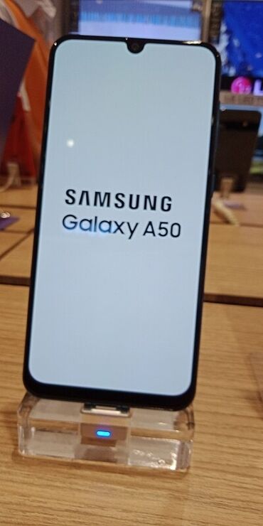 купить айфон 8 плюс бу: Samsung Galaxy A50, Б/у, 128 ГБ, цвет - Синий, 1 SIM, 2 SIM