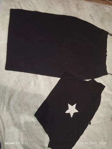 Dəstlər, kostyumlar: Dəst 10 manata tek 3 ədədi 20 manat çoxu brend marka razmer L XL VP — 10