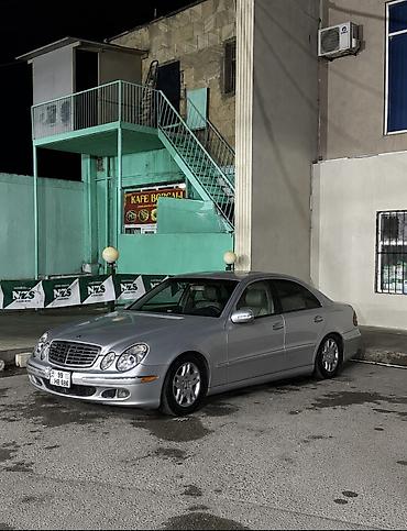 mercedec: Mercedes-Benz E-Class: 3.2 l | 2006 il Sedan — 1