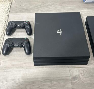 huawei honor 9x cena polovan: Na prodaju PlayStation 4 pro u odličnom stanju, 1tb memorije. Tih i