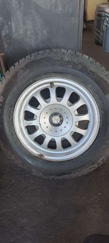 диски на бмв х5 разноширокие: Дөңгөлөктөр монтажда 205 / 70 / R 15, Кыш, Колдонулган, Комплект, Жеңил унаалар, Куйма, тешиктери - 5