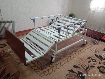 Медицинское оборудование: Медицинская функциональная кровать