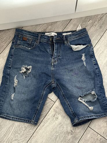 купальник с воланами на плечах: Эркектердин шортасы, M (EU 38), PULL&BEAR, Колдонулган, Өзү алып кетүү, Акылуу жеткирүү