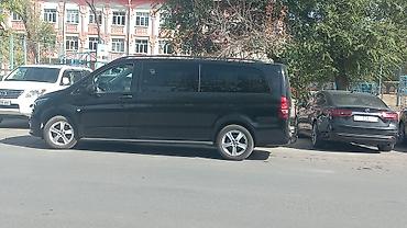 transporter multivan: Аренда с ВОДИТЕЛЕМ! 8 пассажирских мест. Mercedes-Benz Vito, черный — 4